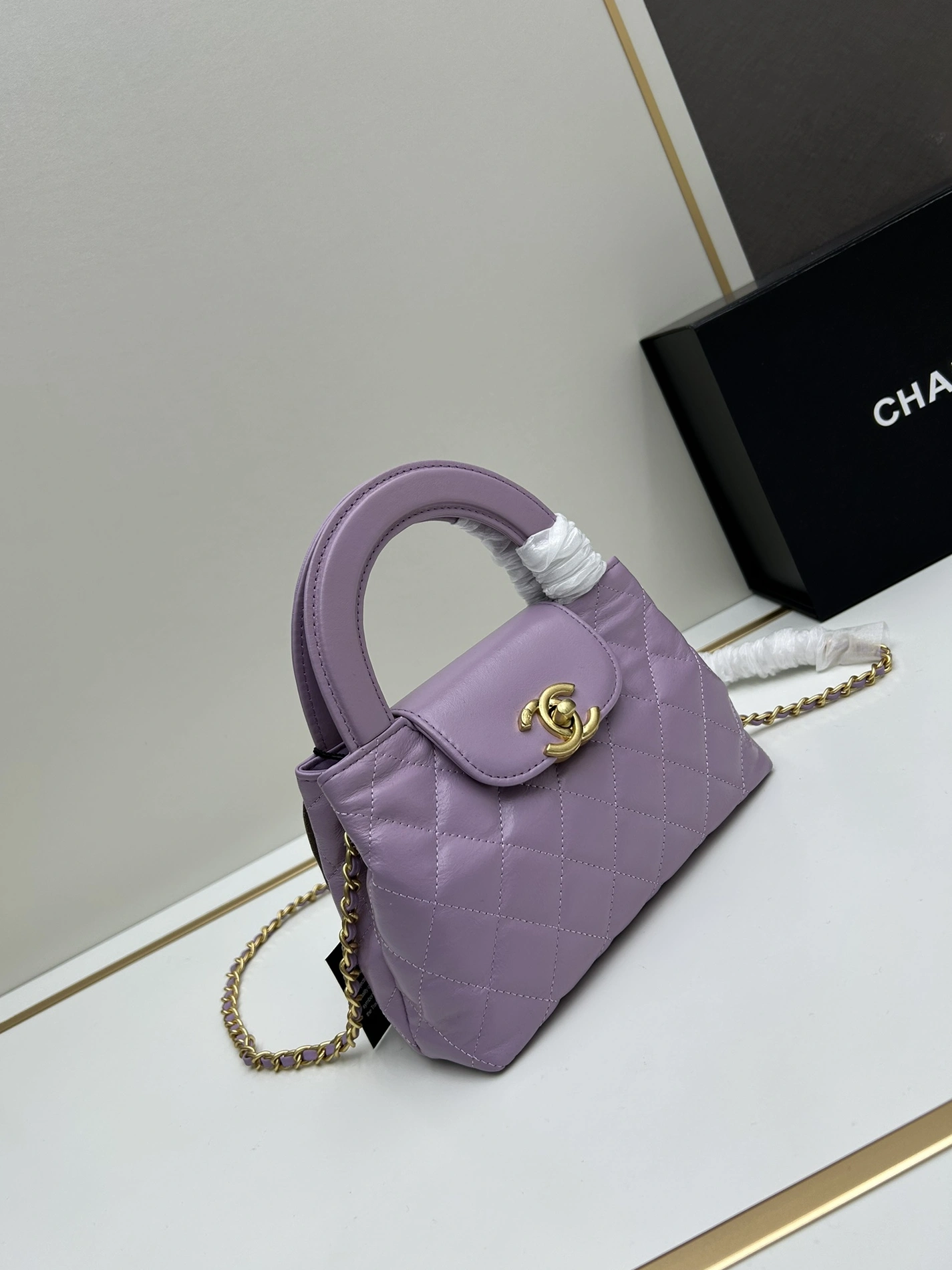 Chanel AAA Quality Handbags For Women Practical 3003