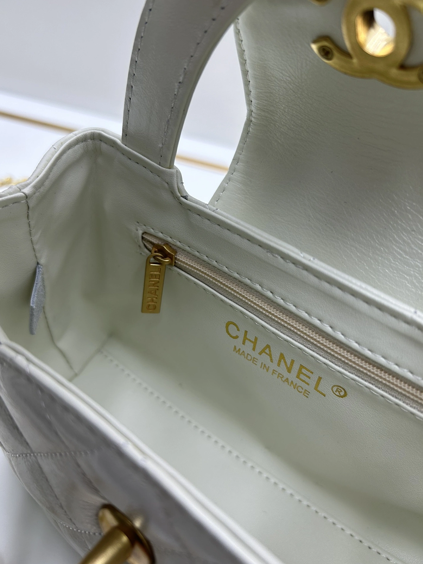 Chanel AAA Quality Handbags For Women Soft 6721