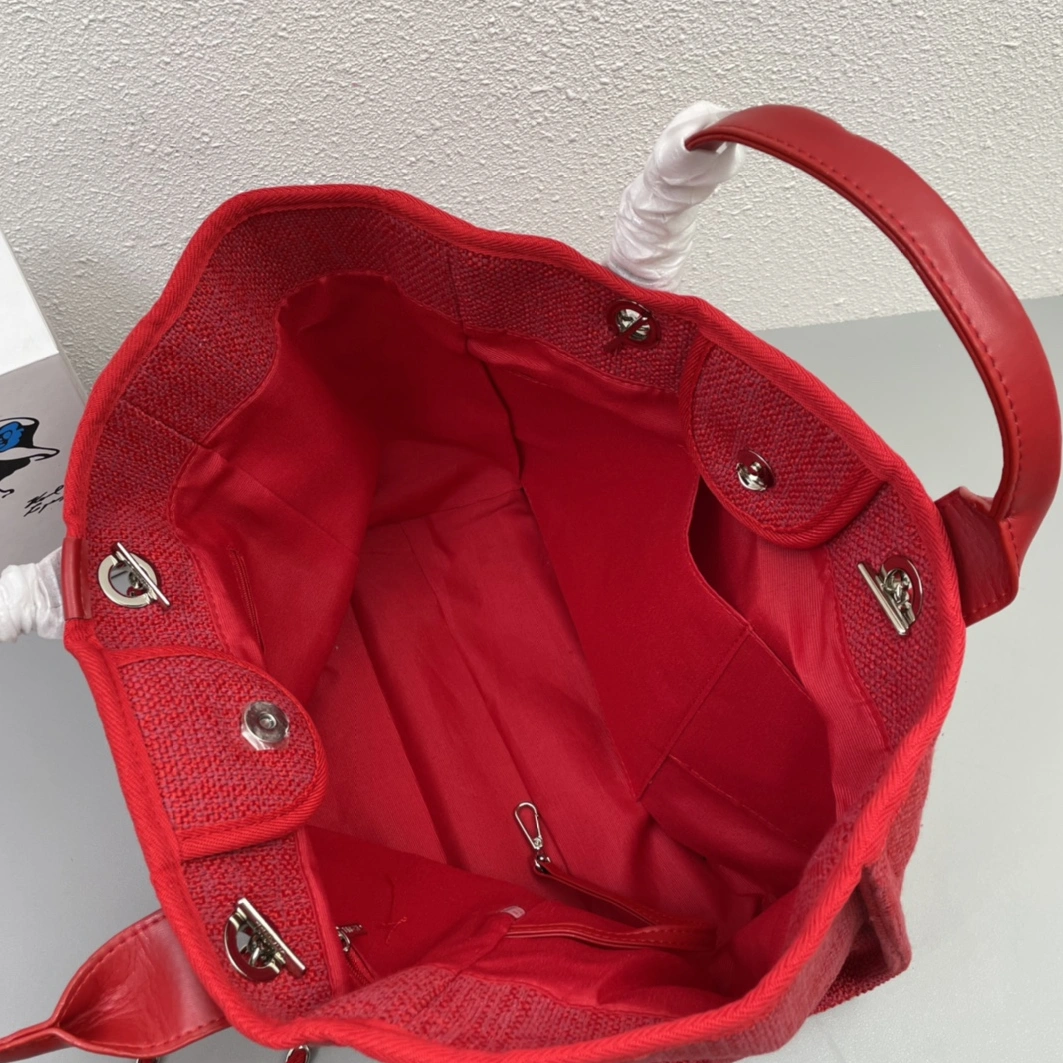Chanel AAA Quality Handbags For Women Unique 2122