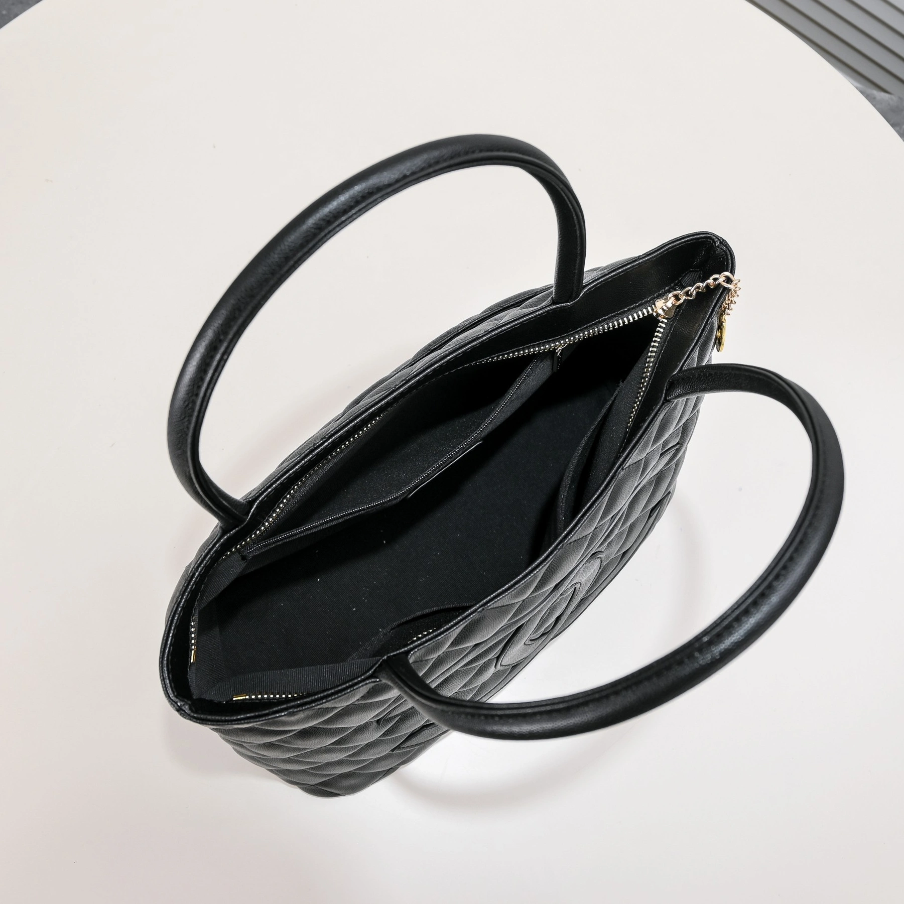 Chanel AAA Quality Handbags For Women UrbanStyle 7324