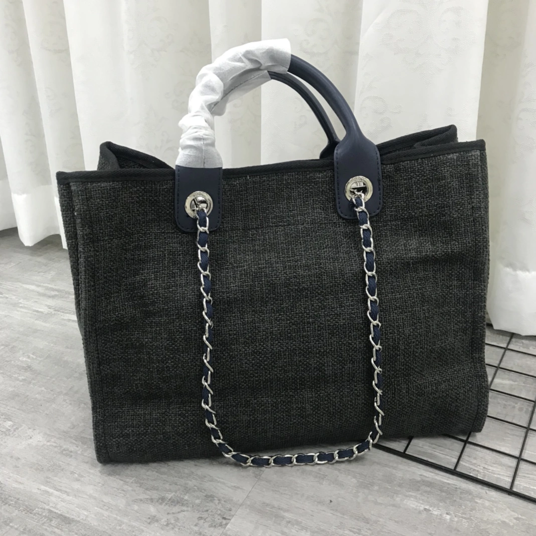 Chanel AAA Quality Handbags Vibrant 8860