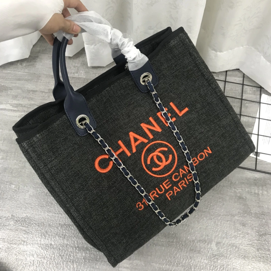 Chanel AAA Quality Handbags Vibrant 8860