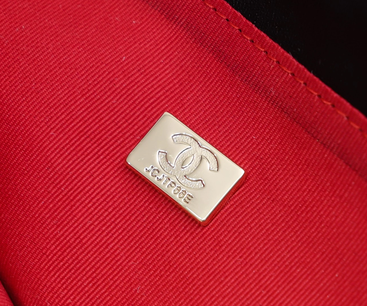 Chanel AAA Quality Messenger Bags EasyMatch 3452