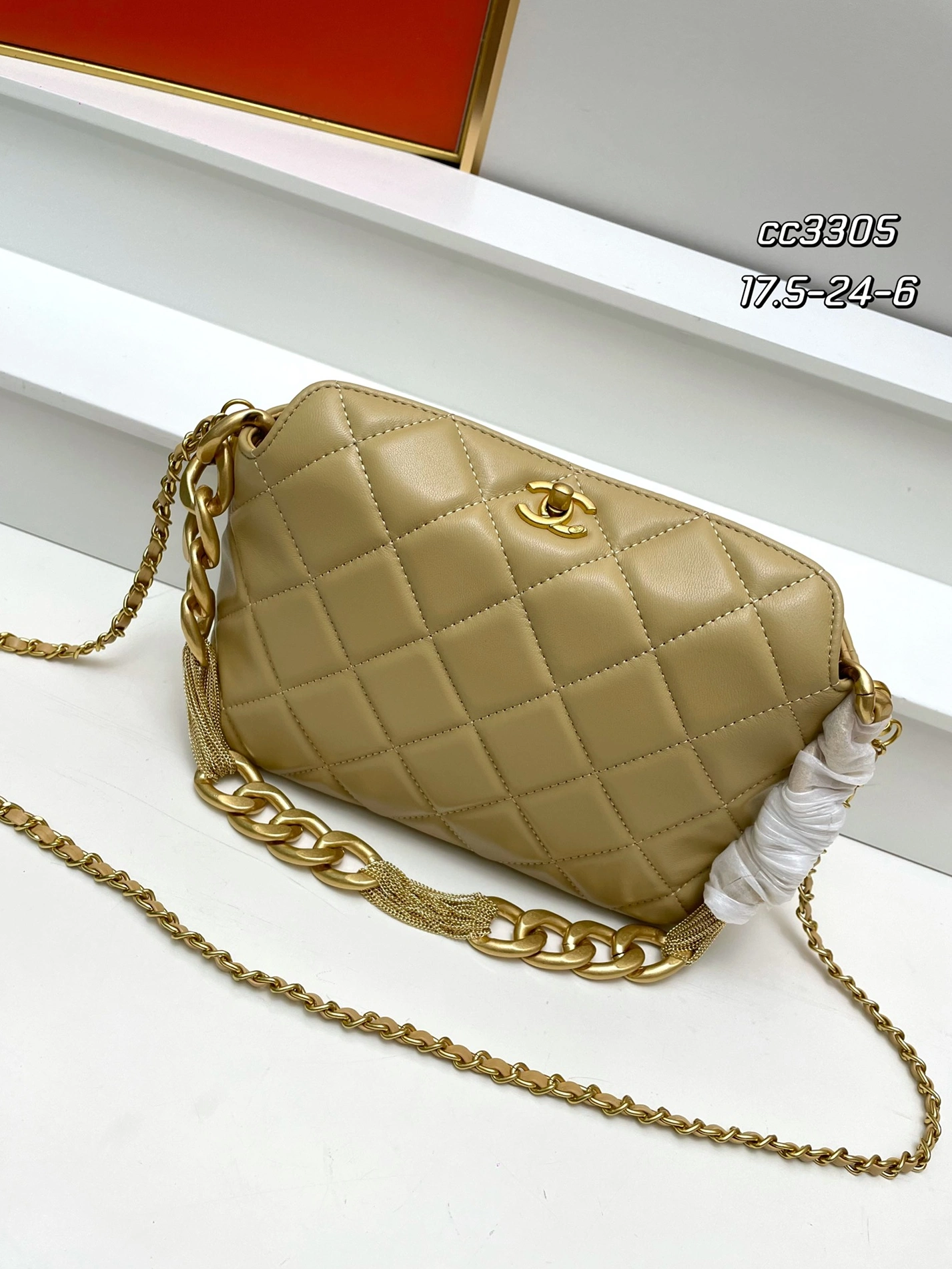 Chanel AAA Quality Messenger Bags For Women AllSeason 6537
