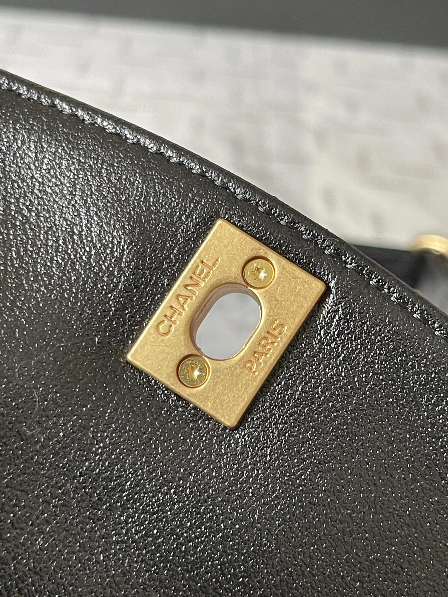Chanel AAA Quality Messenger Bags For Women Bold 9052