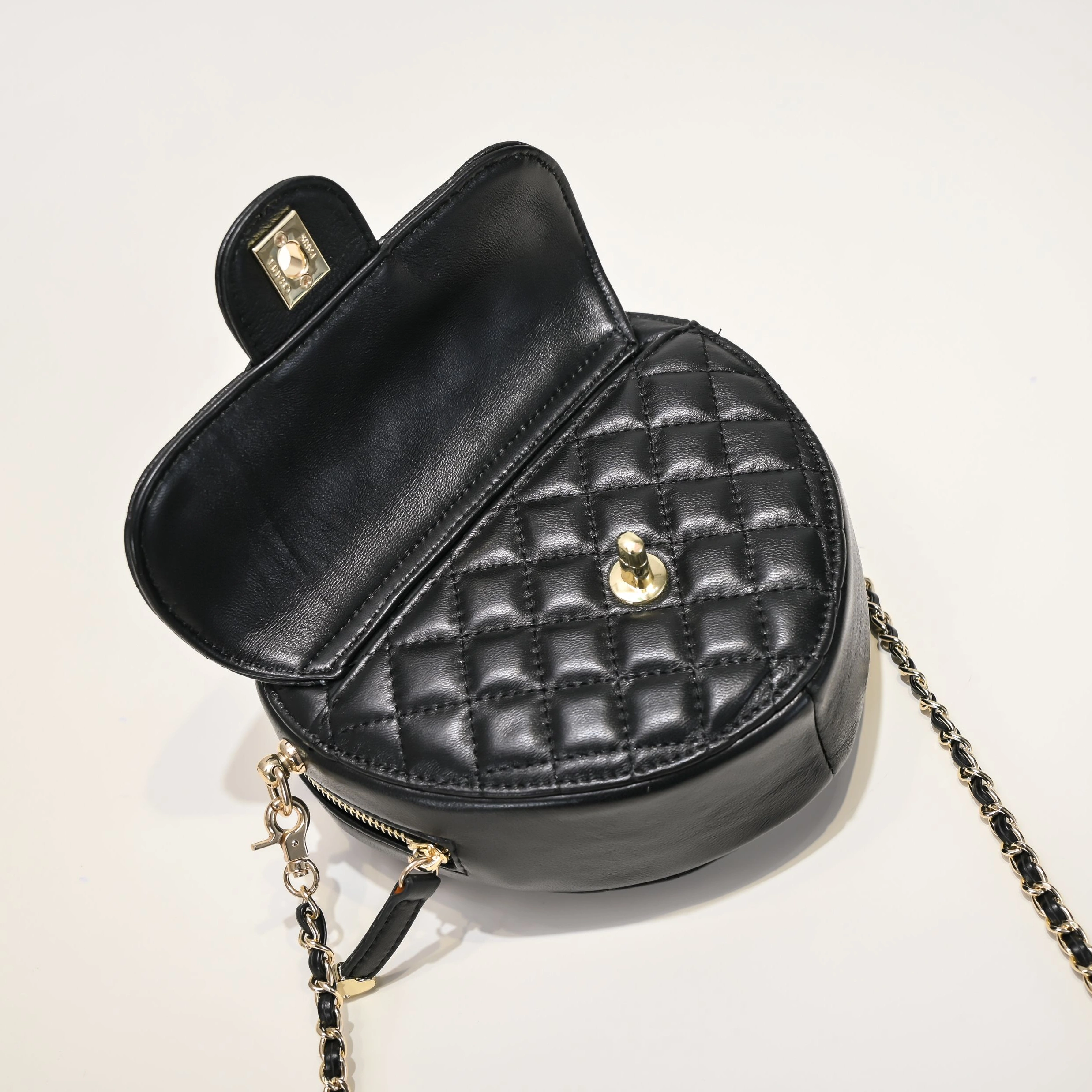 Chanel AAA Quality Messenger Bags For Women Classic 2780