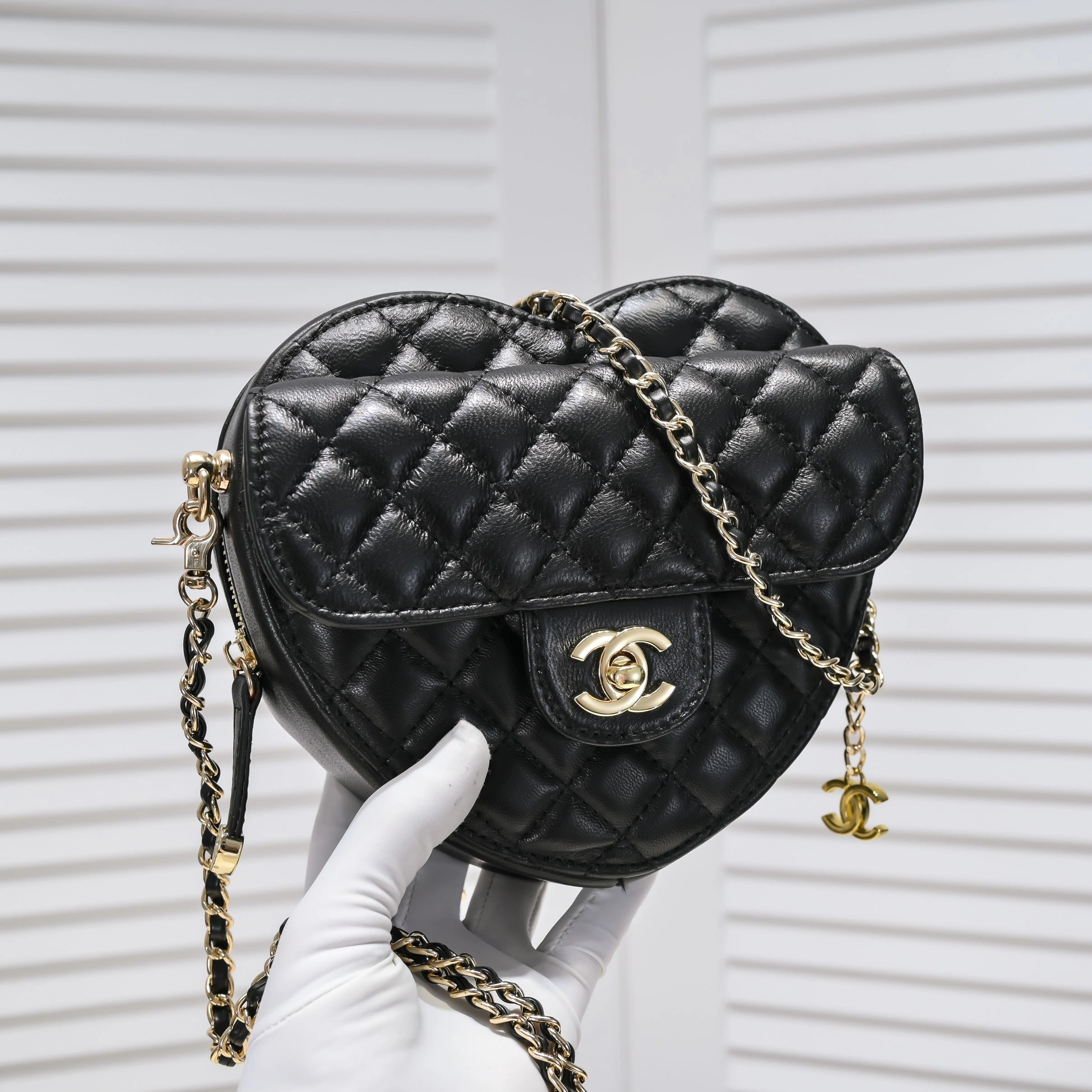 Chanel AAA Quality Messenger Bags For Women Classic 2780