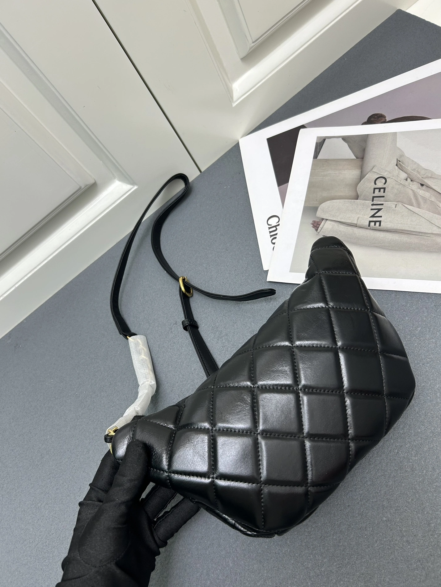 Chanel AAA Quality Messenger Bags For Women Comfortable 4693