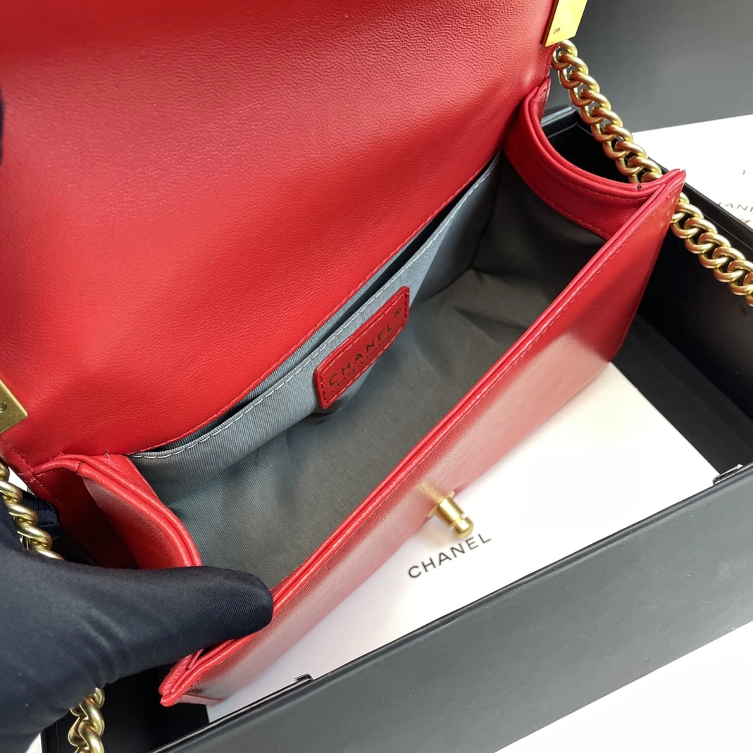 Chanel AAA Quality Messenger Bags For Women Comfortable 4855