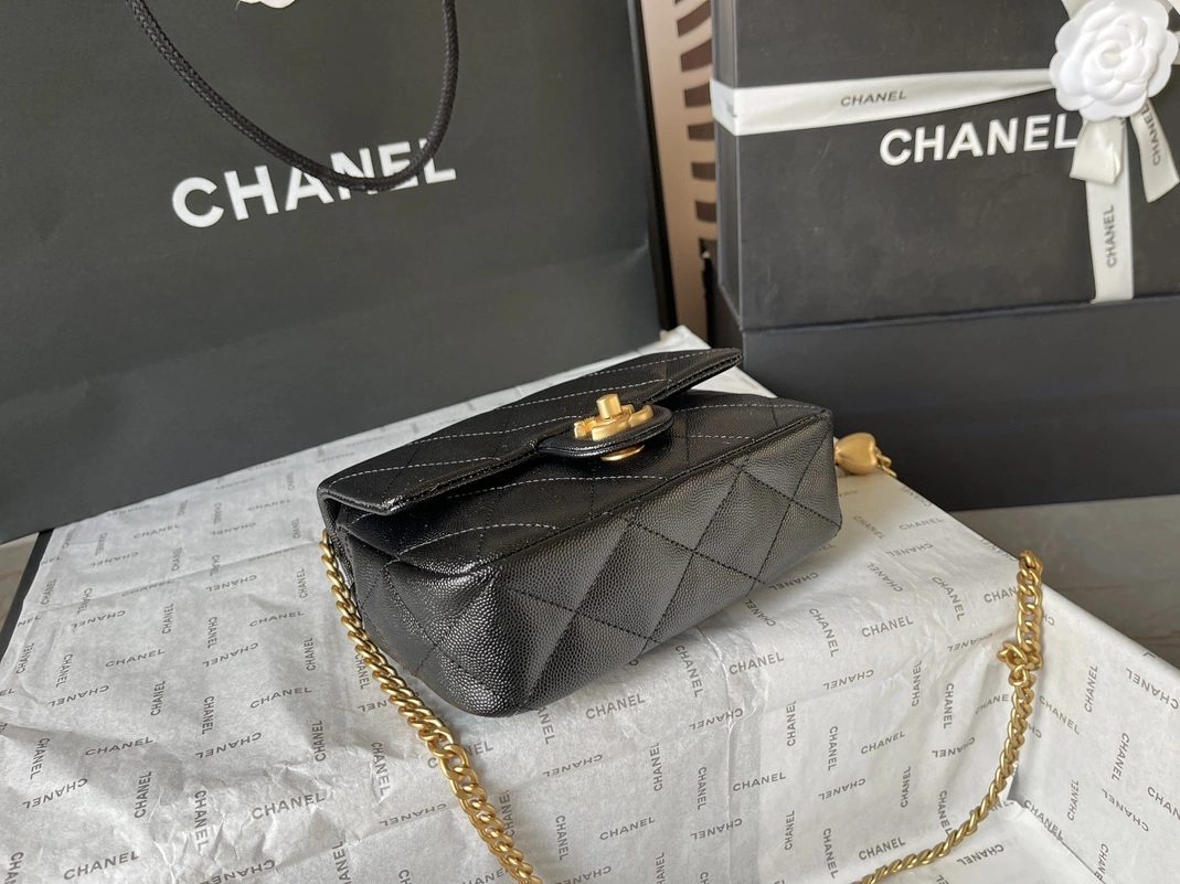 Chanel AAA Quality Messenger Bags For Women Comfortable 750