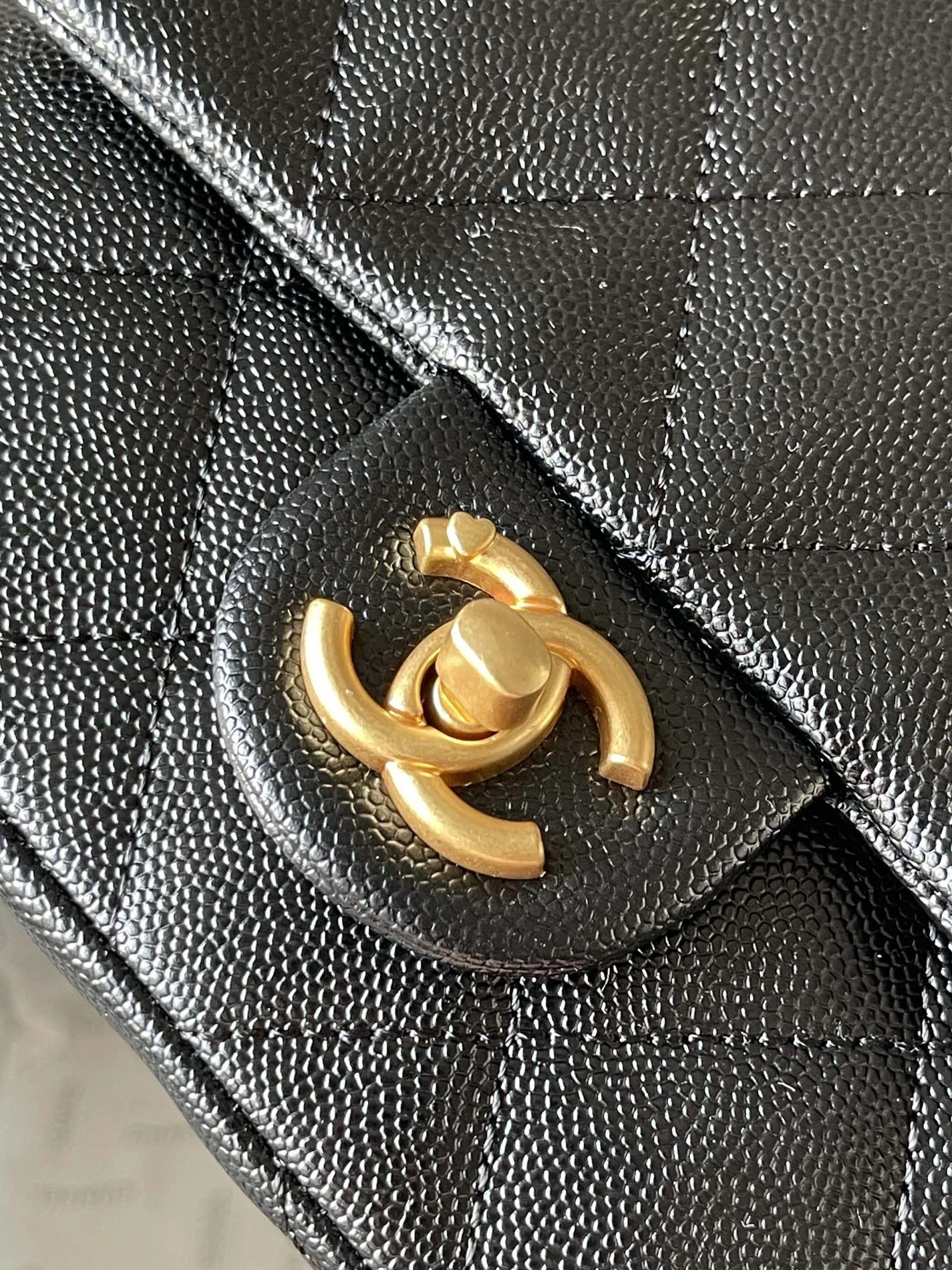 Chanel AAA Quality Messenger Bags For Women Comfortable 750
