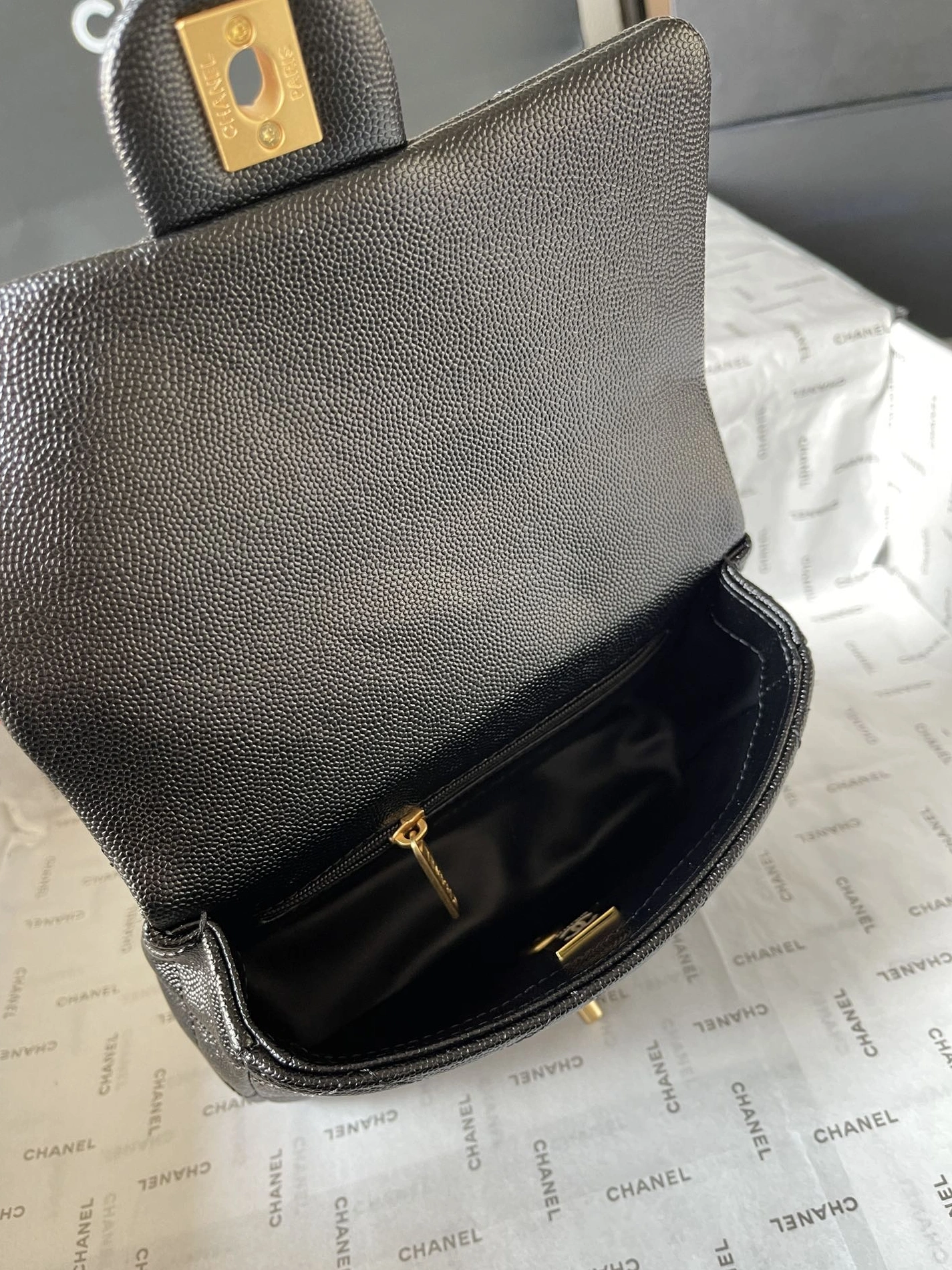 Chanel AAA Quality Messenger Bags For Women Comfortable 750