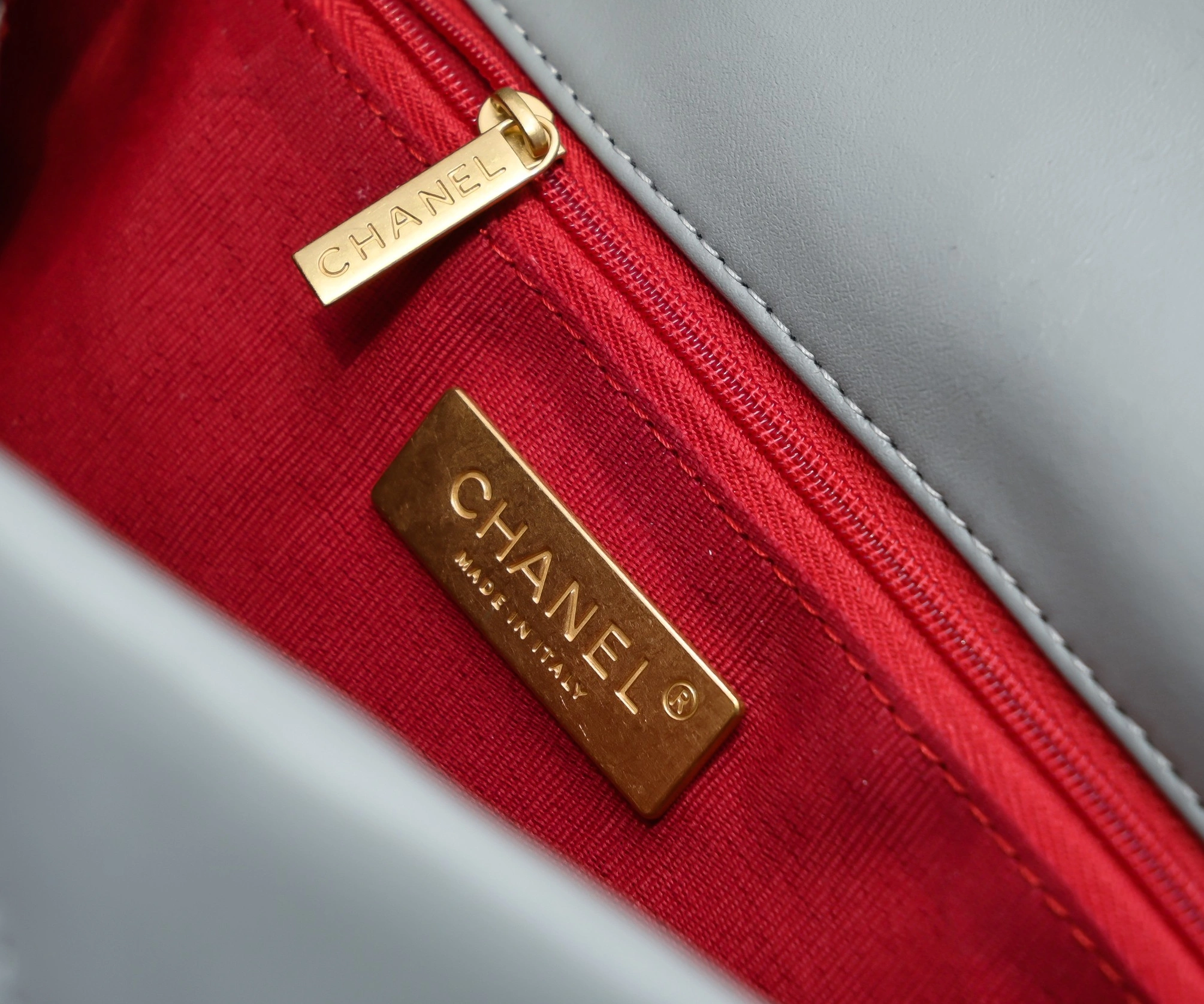 Chanel AAA Quality Messenger Bags For Women Comfortable 7693