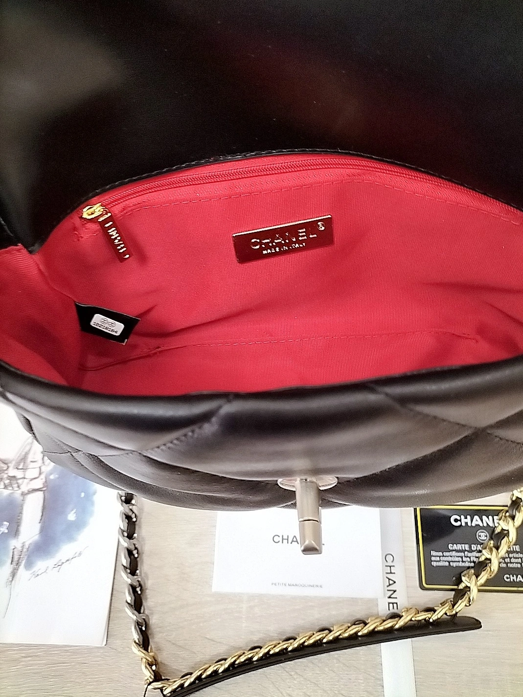 Chanel AAA Quality Messenger Bags For Women Compact 9840