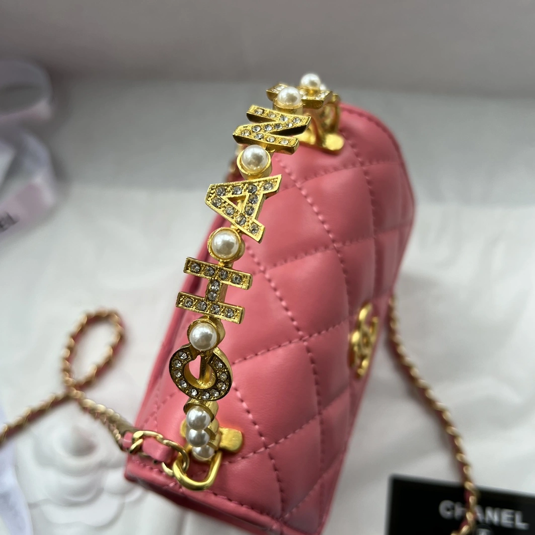 Chanel AAA Quality Messenger Bags For Women DailyWear 2215