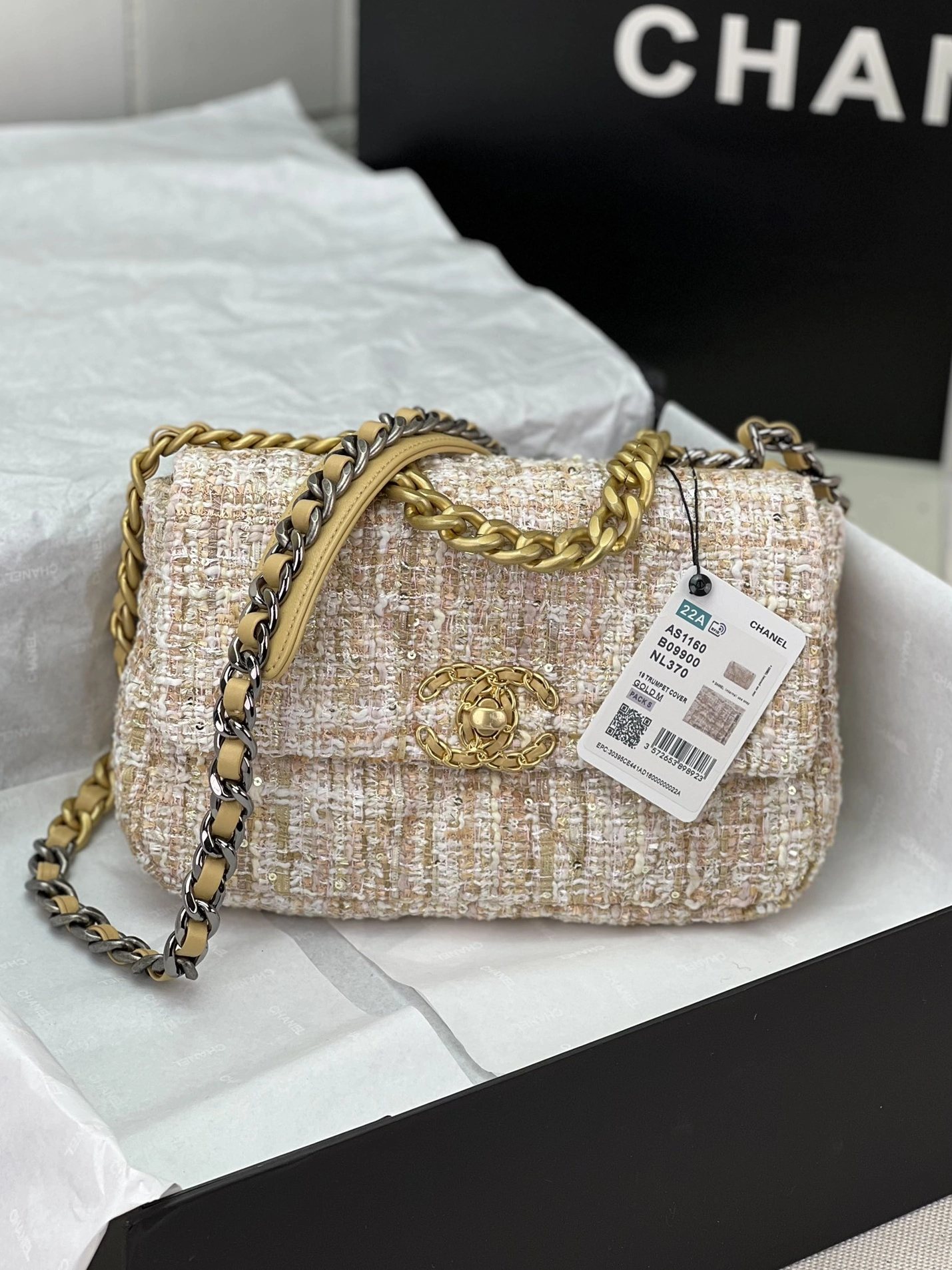 Chanel AAA Quality Messenger Bags For Women DailyWear 263