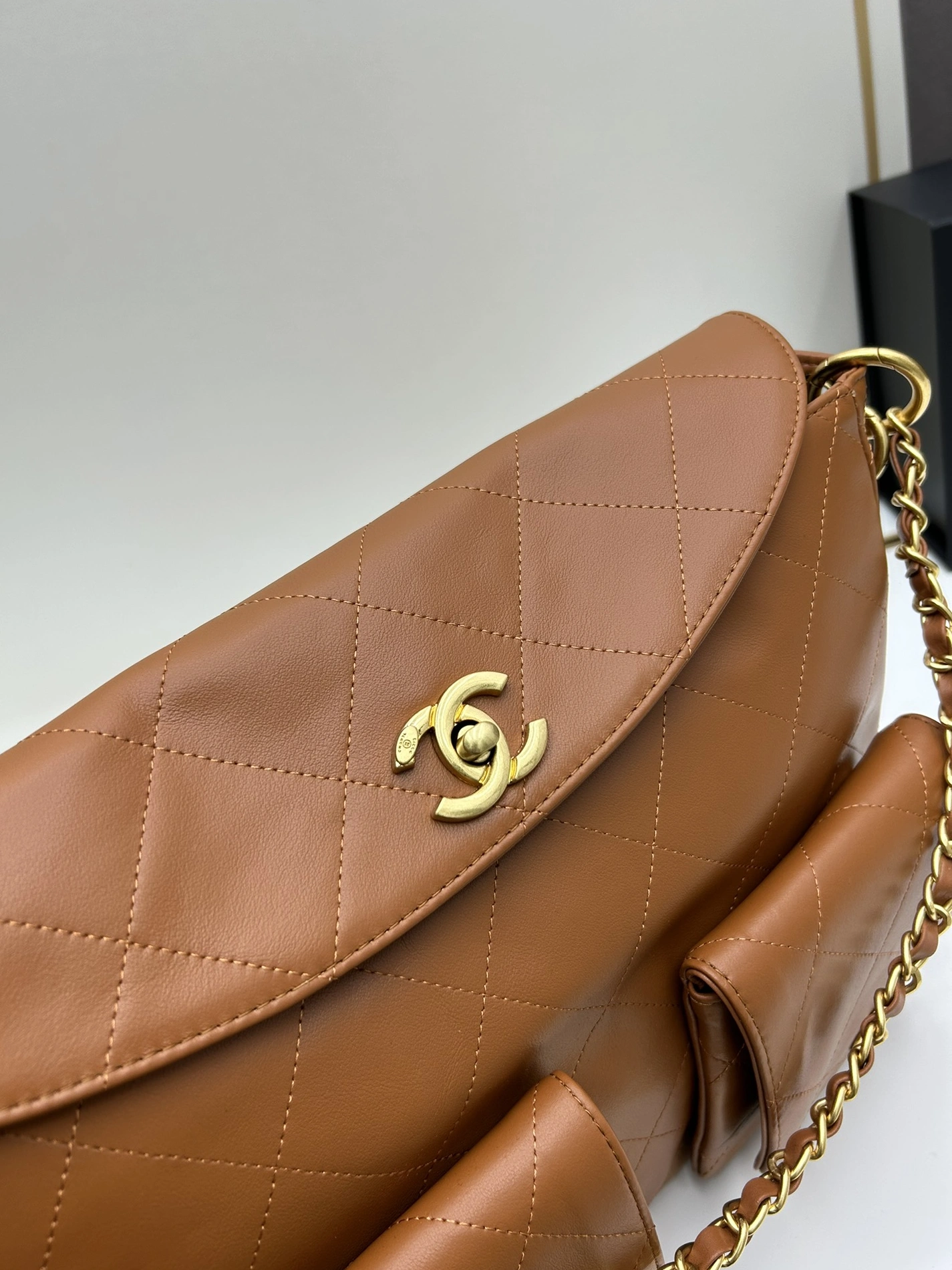 Chanel AAA Quality Messenger Bags For Women Durable 3048