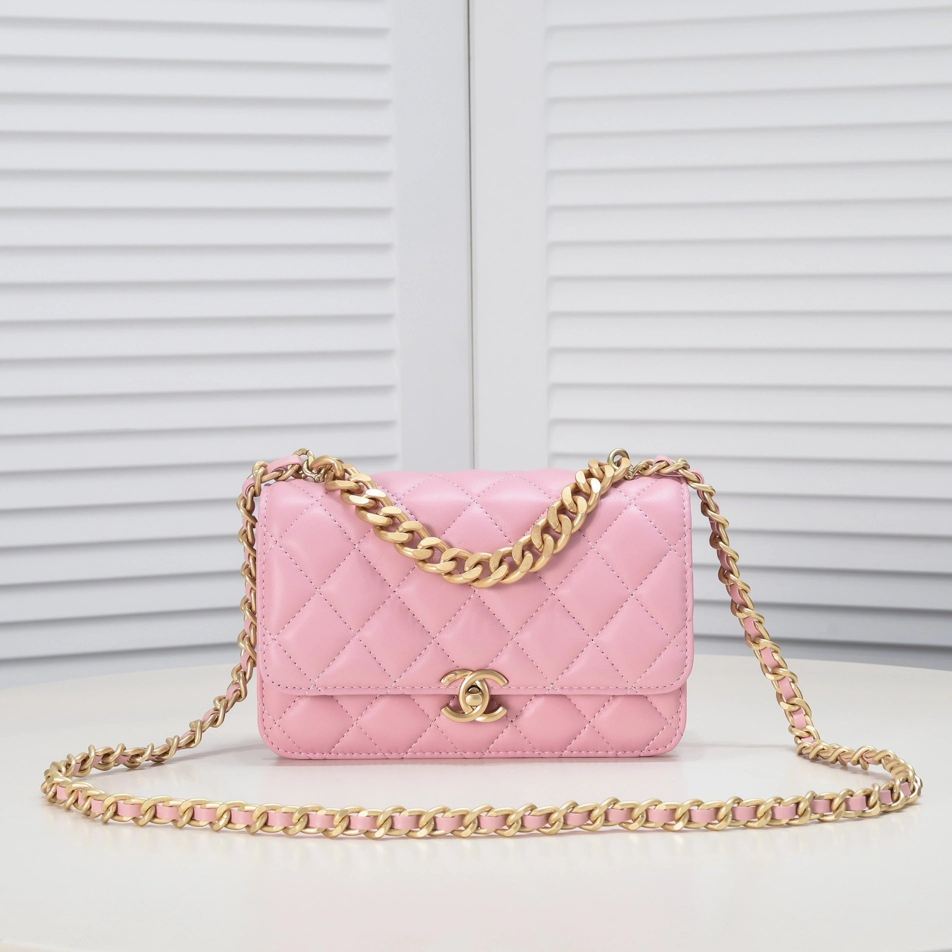 Chanel AAA Quality Messenger Bags For Women EasyMatch 2255