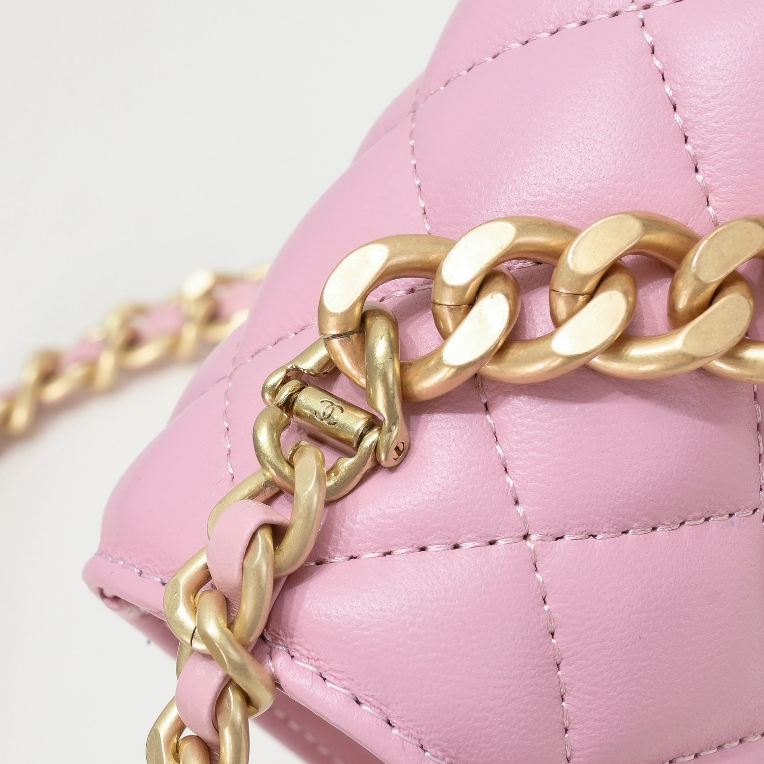 Chanel AAA Quality Messenger Bags For Women EasyMatch 2255