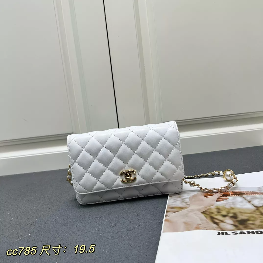 Chanel AAA Quality Messenger Bags For Women EasyMatch 2590