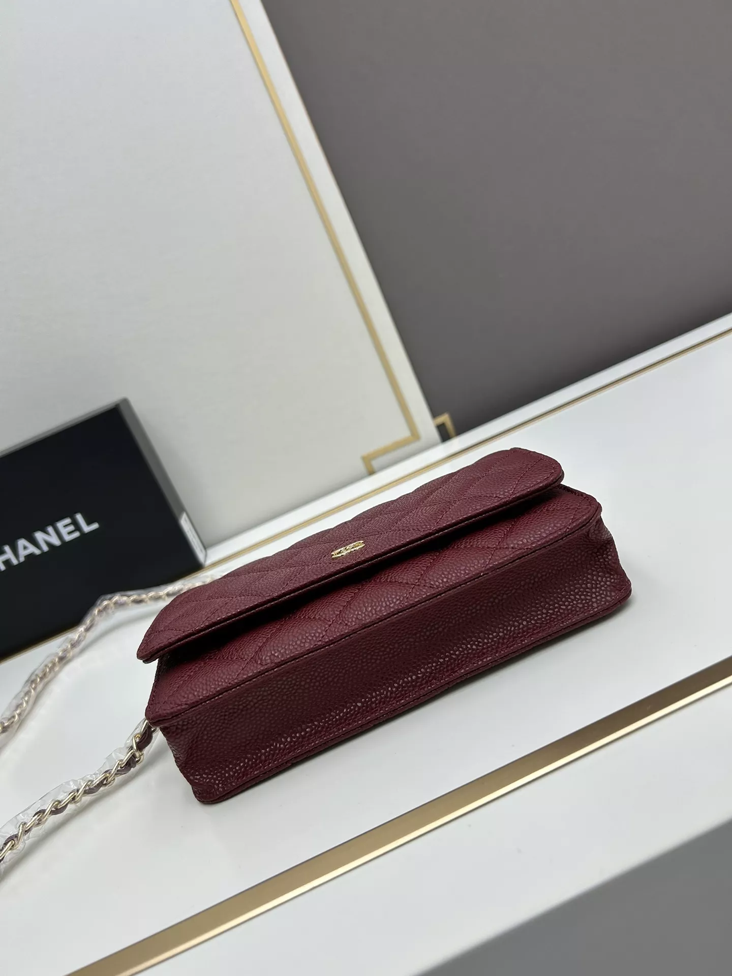 Chanel AAA Quality Messenger Bags For Women EyeCatching 6290