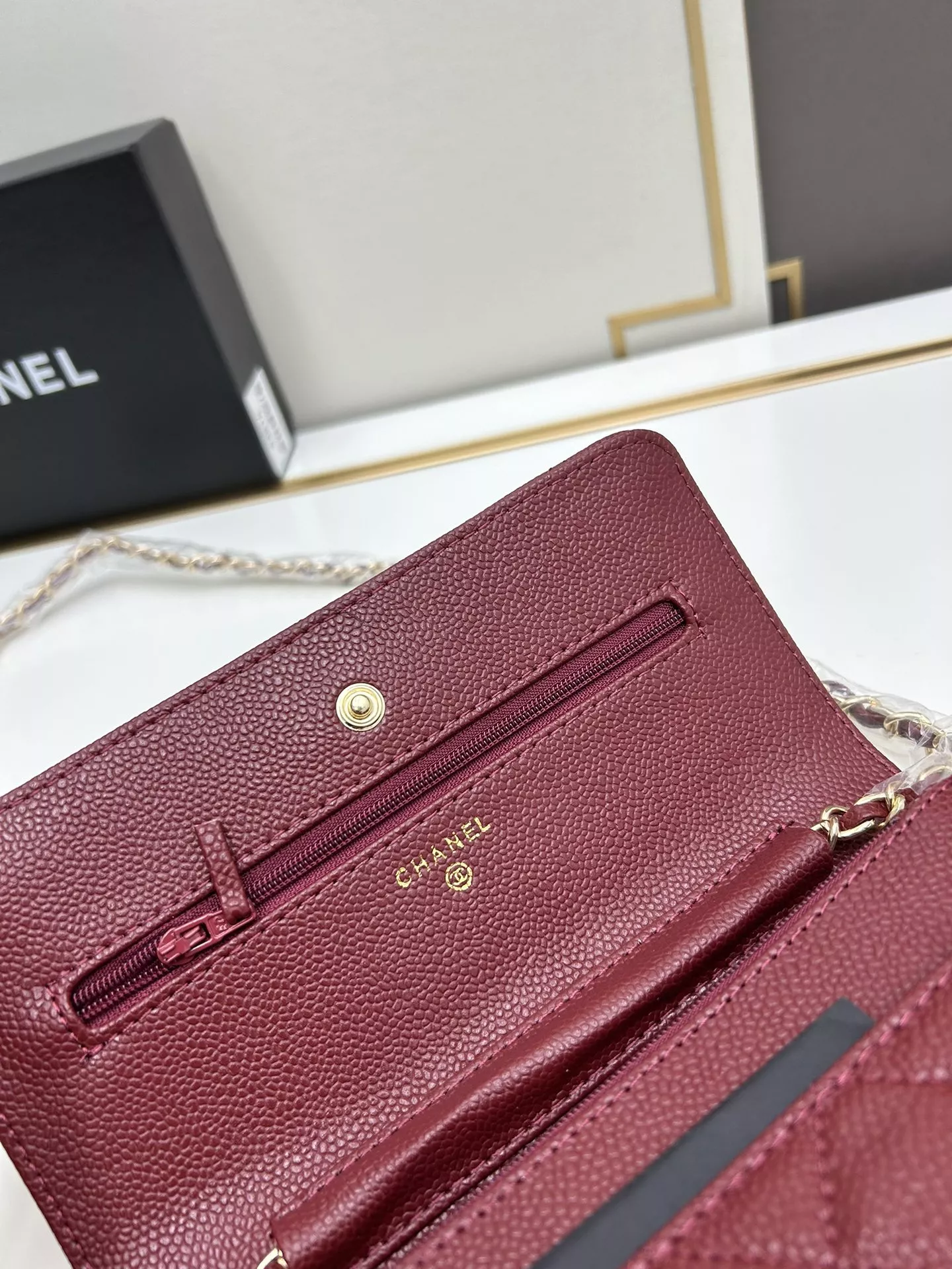 Chanel AAA Quality Messenger Bags For Women EyeCatching 6290