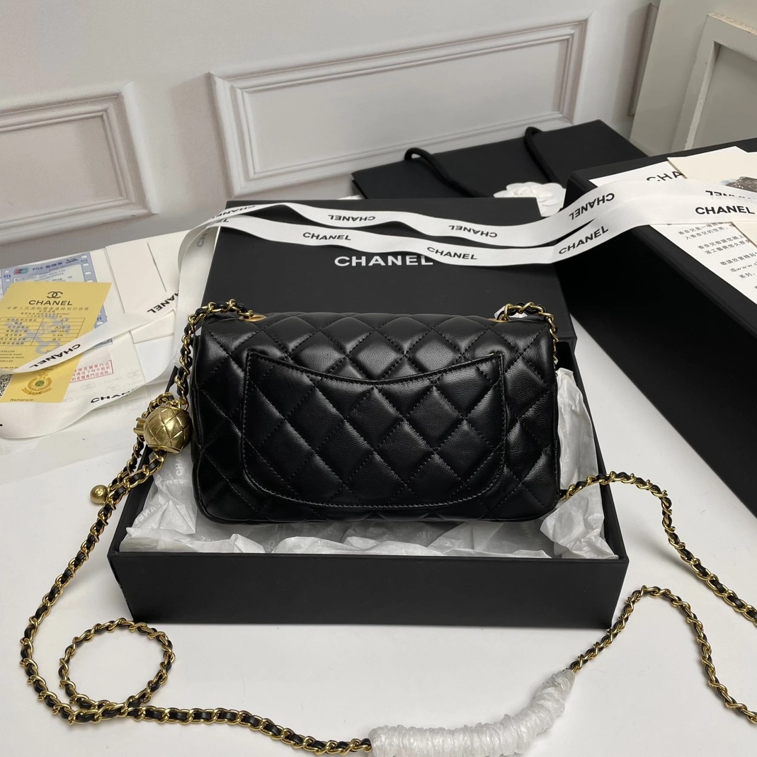 Chanel AAA Quality Messenger Bags For Women GoAnywhere 1461