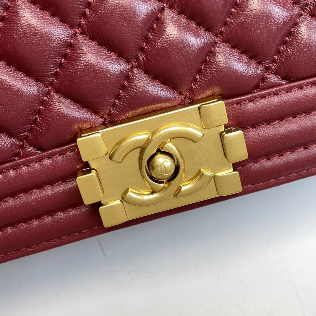 Chanel AAA Quality Messenger Bags For Women GoodFit 6771