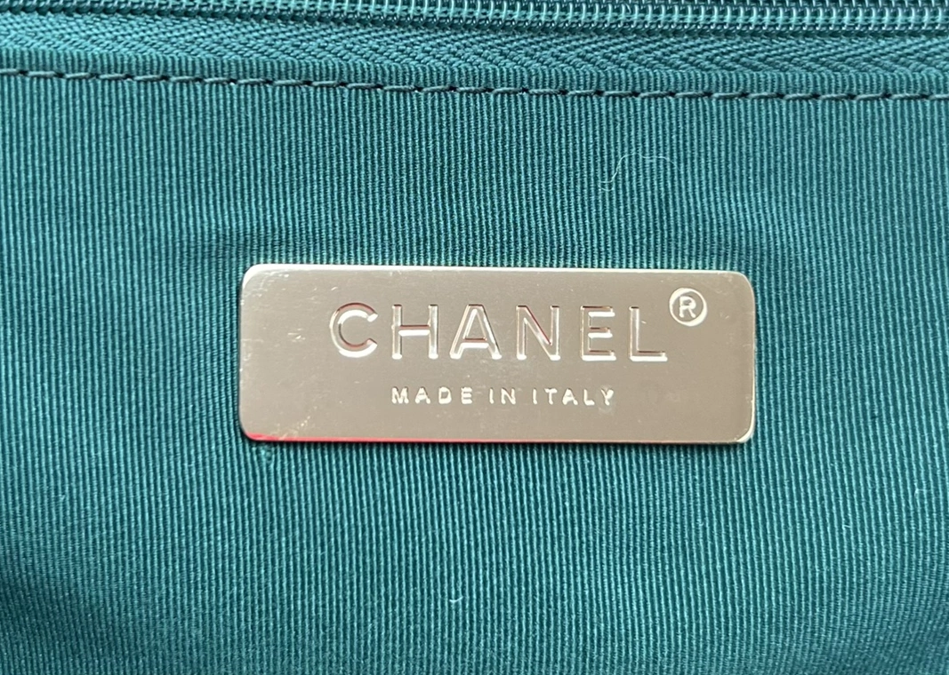 Chanel AAA Quality Messenger Bags For Women NewStyle 7748