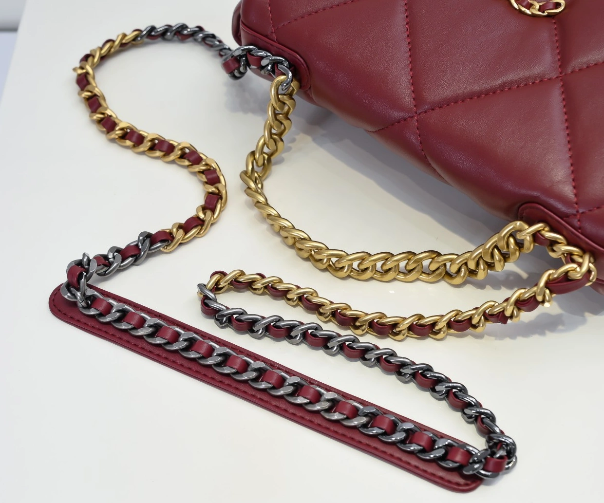 Chanel AAA Quality Messenger Bags For Women Popular 5174