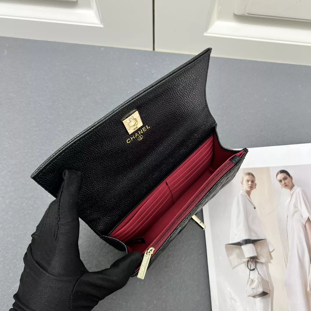 Chanel AAA Quality Messenger Bags For Women Popular 8518