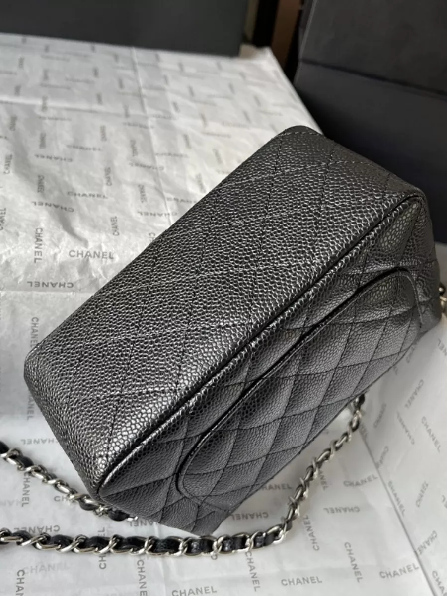 Chanel AAA Quality Messenger Bags For Women Practical 3548