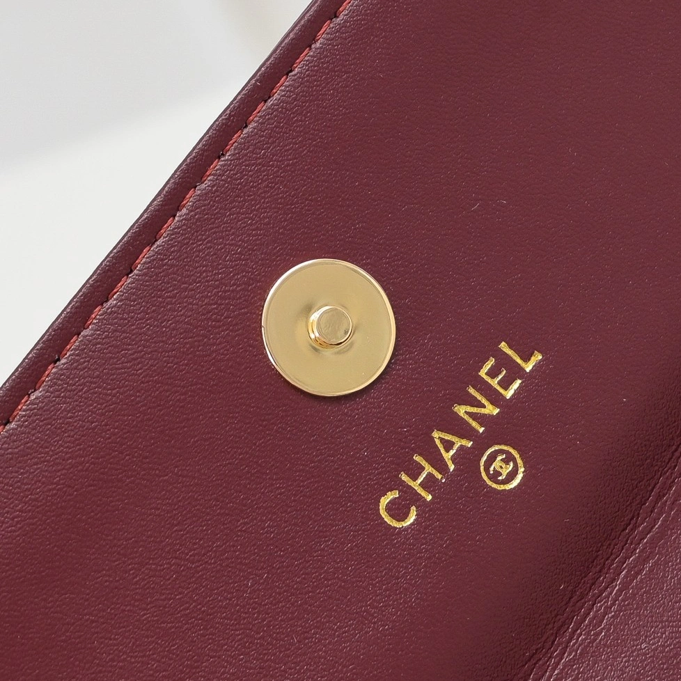 Chanel AAA Quality Messenger Bags For Women Practical 8726