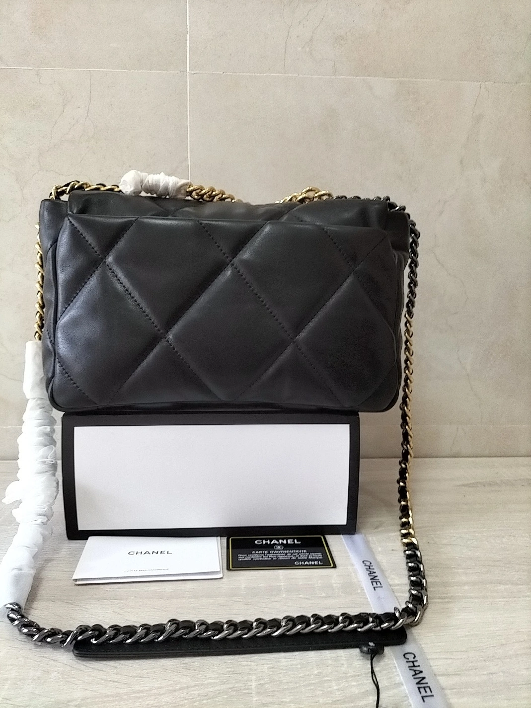Chanel AAA Quality Messenger Bags For Women Refined 7064