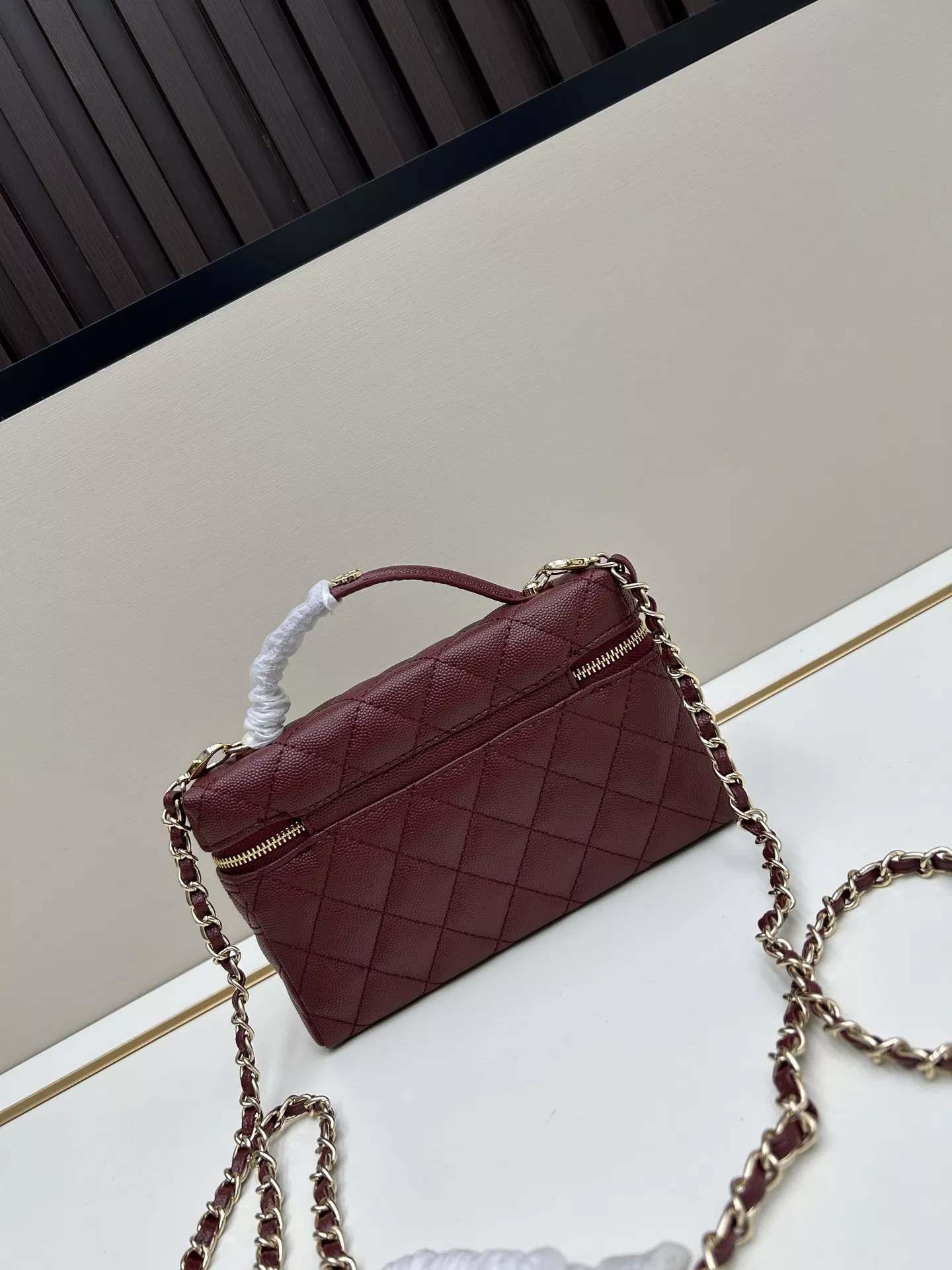 Chanel AAA Quality Messenger Bags For Women Reliable 9492