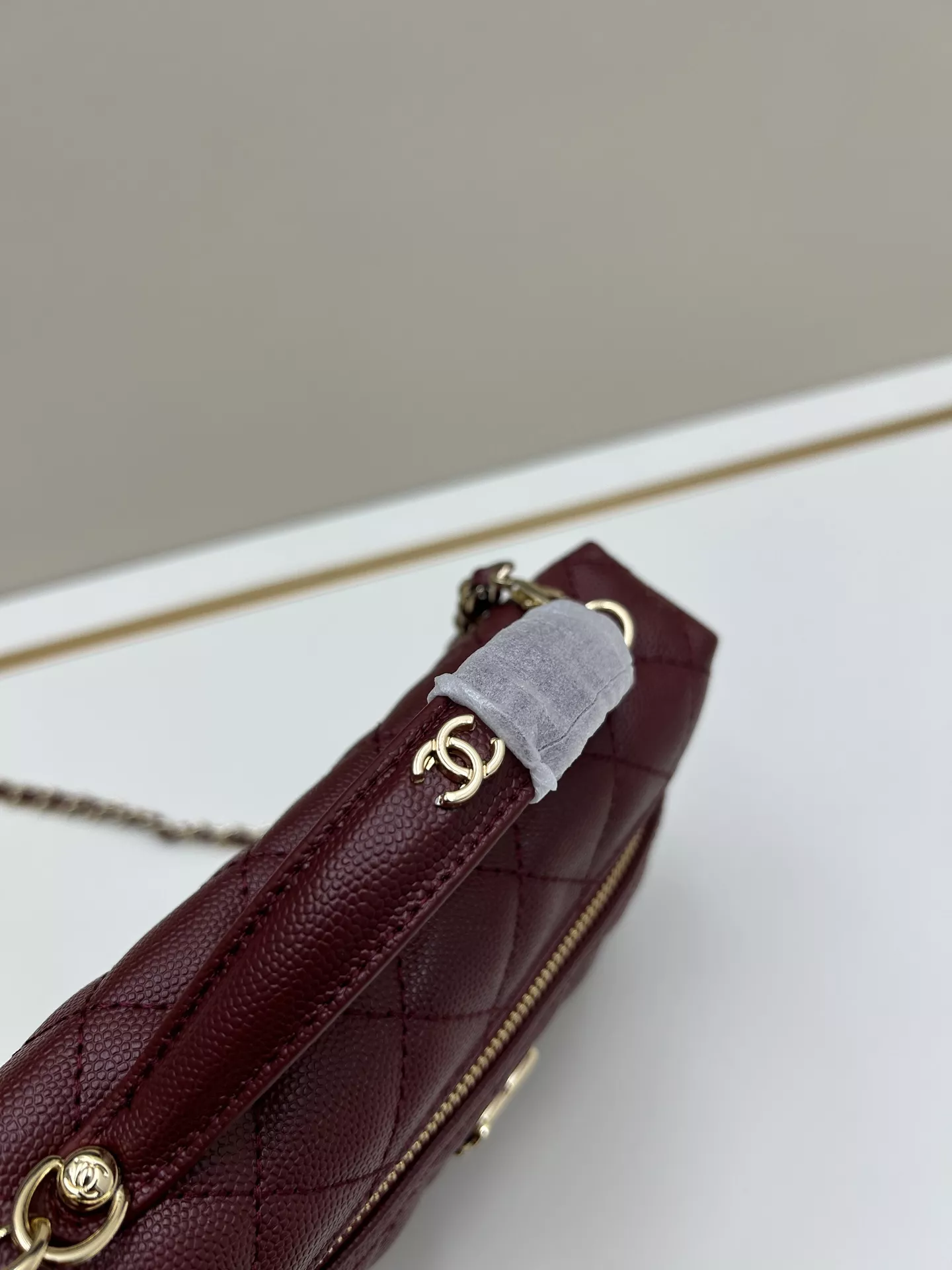 Chanel AAA Quality Messenger Bags For Women Reliable 9492