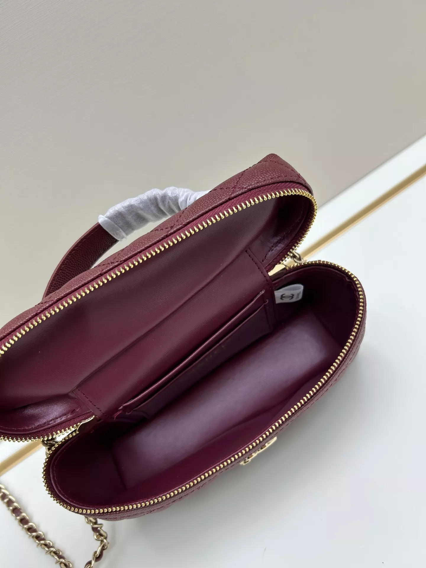 Chanel AAA Quality Messenger Bags For Women Reliable 9492
