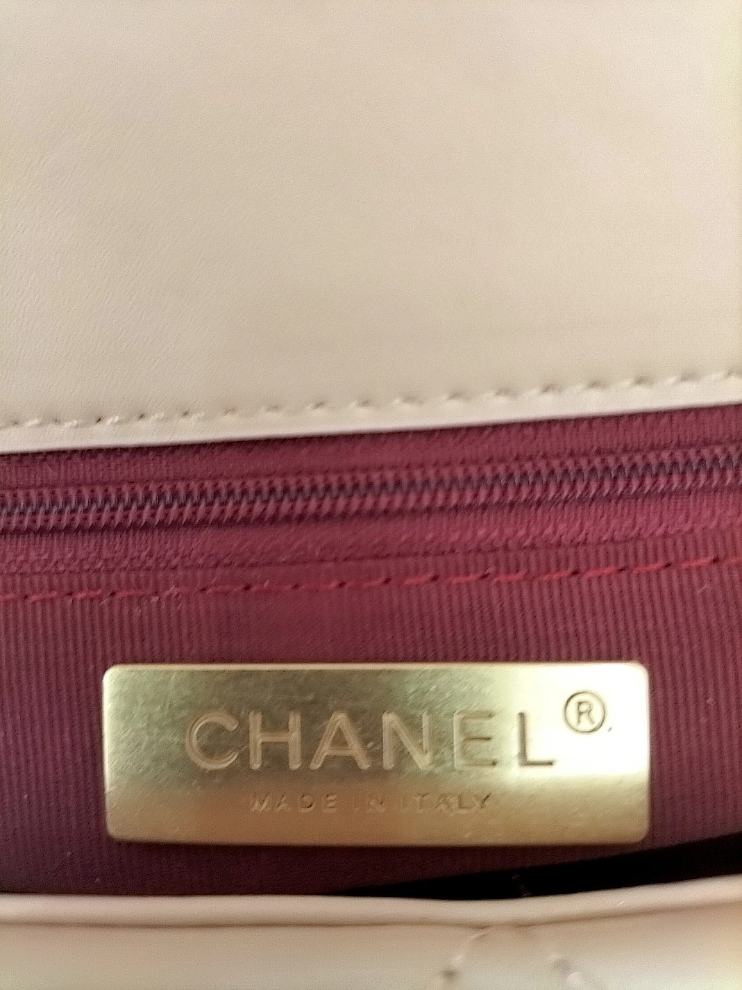 Chanel AAA Quality Messenger Bags For Women Resilient 4328