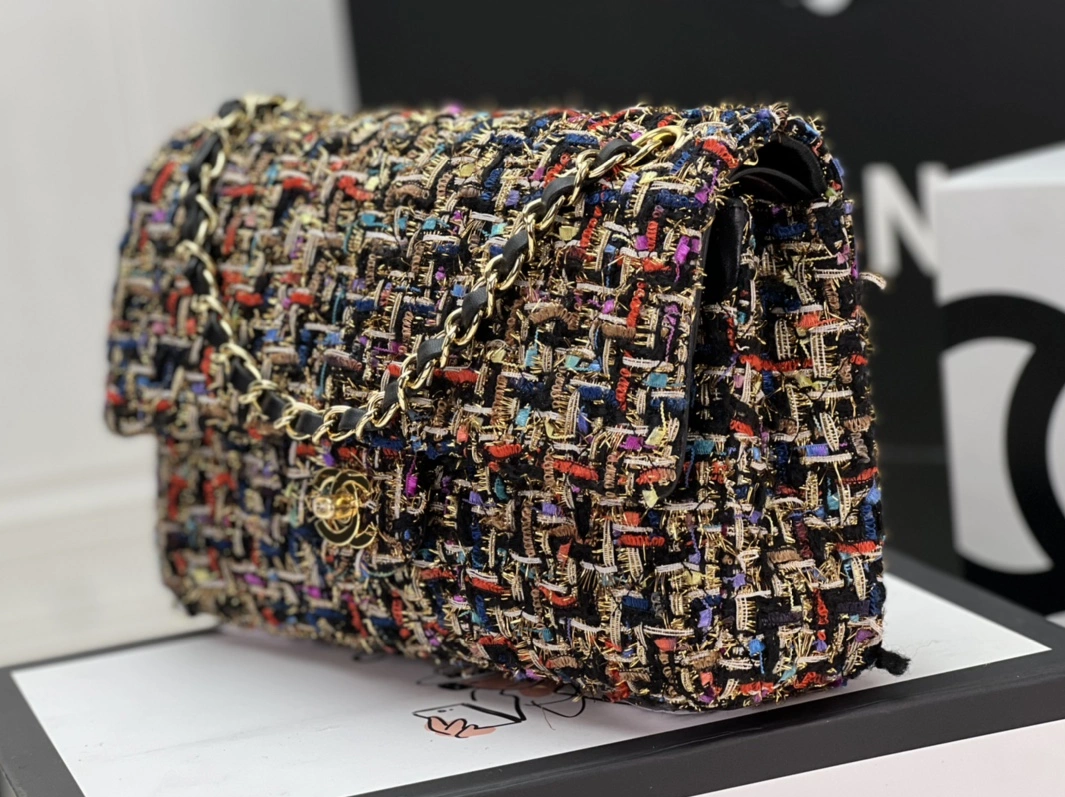 Chanel AAA Quality Messenger Bags For Women Soft 6717