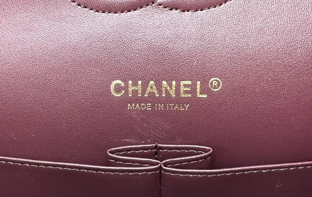 Chanel AAA Quality Messenger Bags For Women Soft 6717