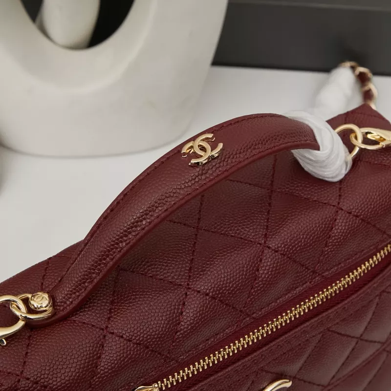 Chanel AAA Quality Messenger Bags For Women Soft 9243