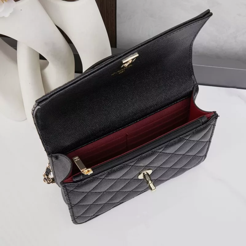Chanel AAA Quality Messenger Bags For Women Sophisticated 6267