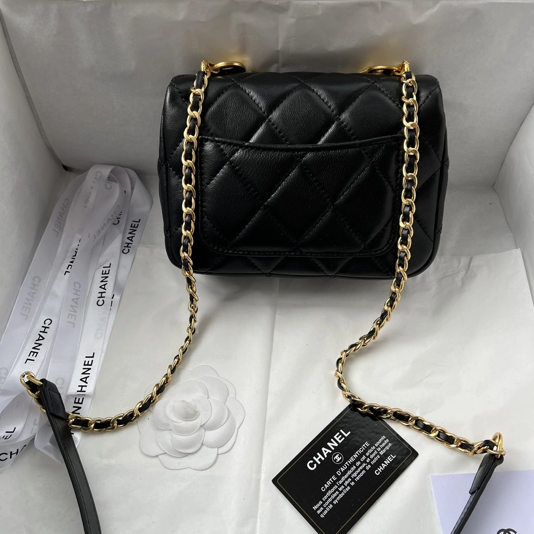 Chanel AAA Quality Messenger Bags For Women SportInspired 4805