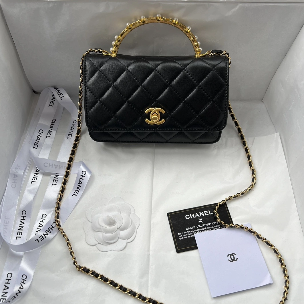 Chanel AAA Quality Messenger Bags For Women SportInspired 8775