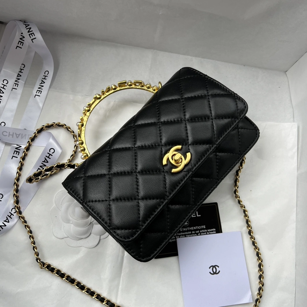 Chanel AAA Quality Messenger Bags For Women SportInspired 8775