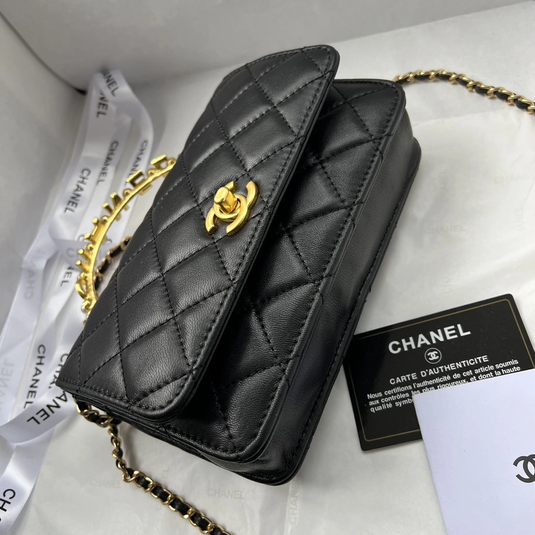 Chanel AAA Quality Messenger Bags For Women SportInspired 8775