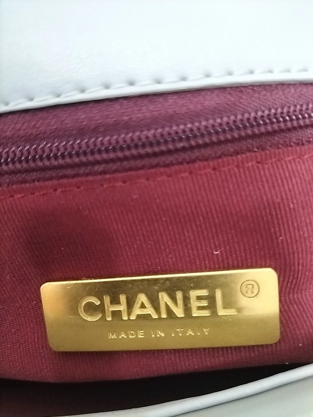 Chanel AAA Quality Messenger Bags For Women StreetReady 1840