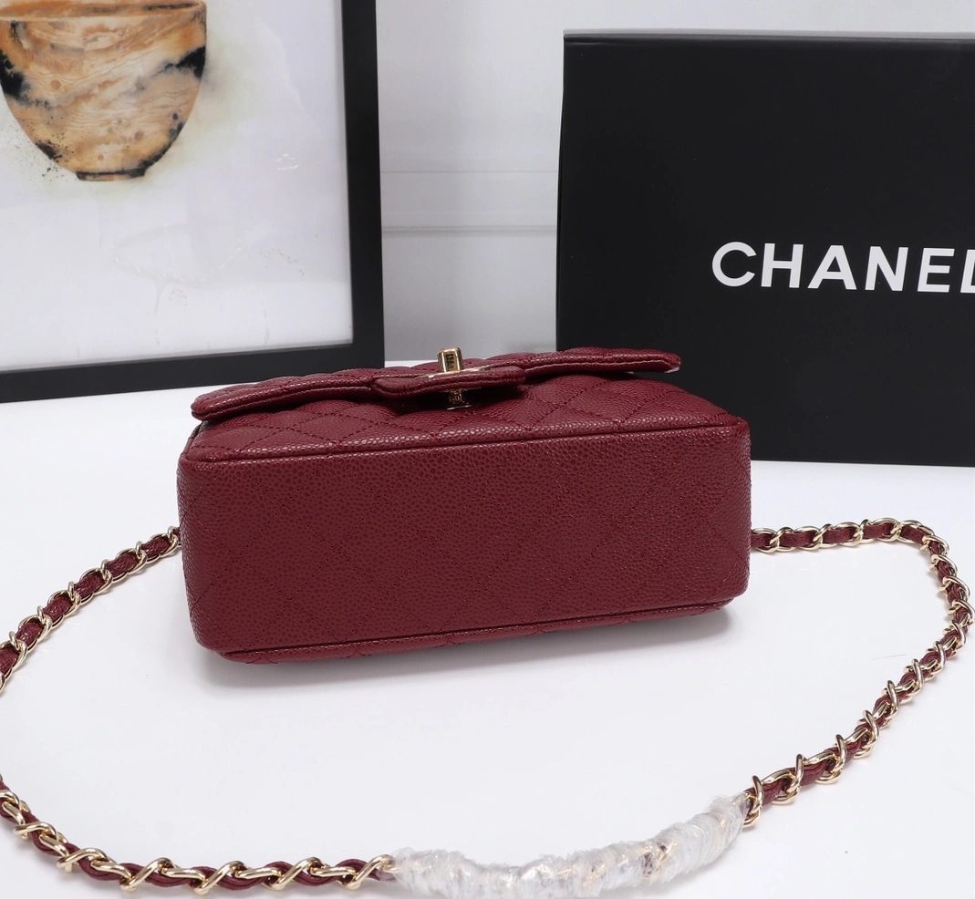 Chanel AAA Quality Messenger Bags For Women Stylish 4680
