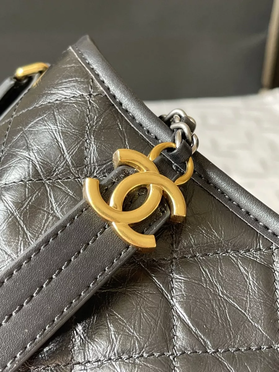 Chanel AAA Quality Messenger Bags For Women Stylish 6479