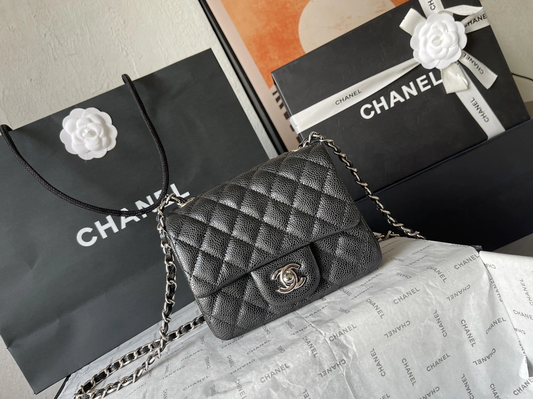 Chanel AAA Quality Messenger Bags For Women Timeless 4454